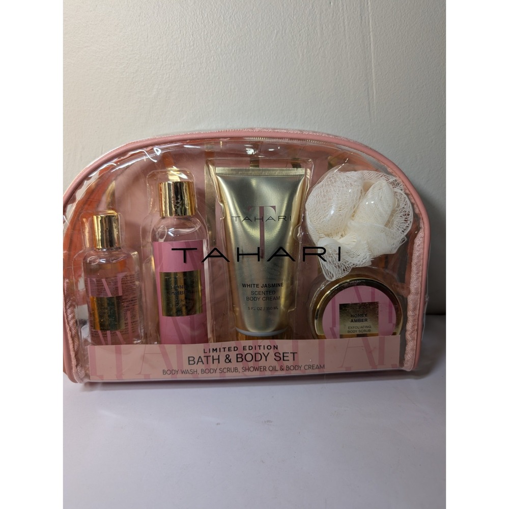 TAHARI BATH & BODY SET‎ WITH SHOWER GEL BODY WASH CREAM AND SCRUB NEW